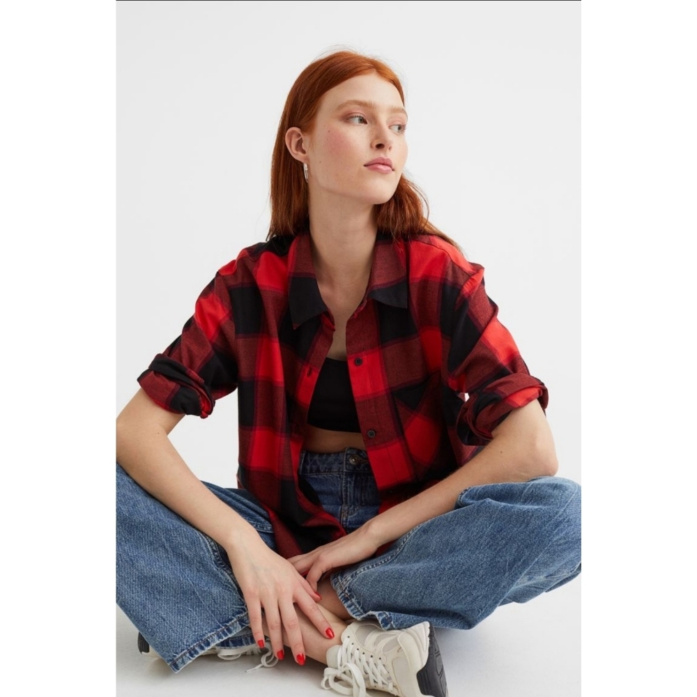 H&M Red/Black Plaid Shirt Size XS